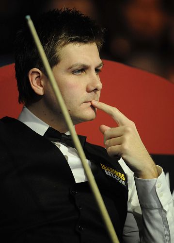 更是两国足 更是两国足