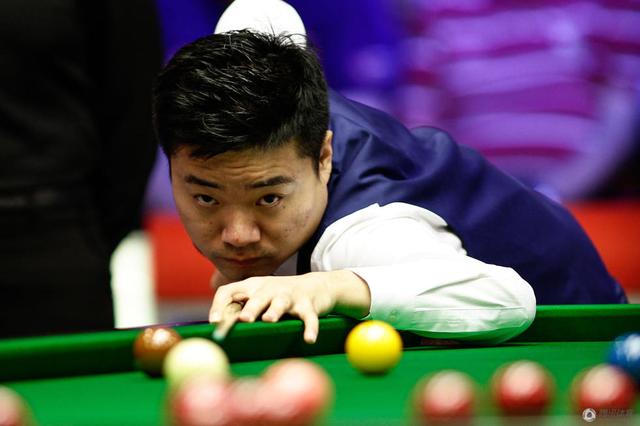 中首屈一指 中首屈一指