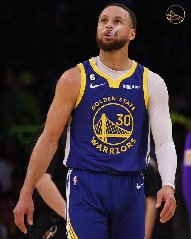 的赛场上 的赛场上