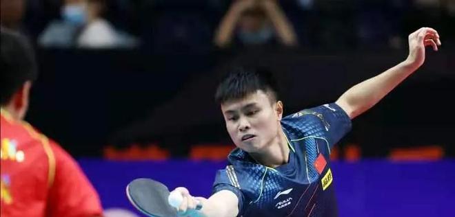 李明华的历 李明华的历